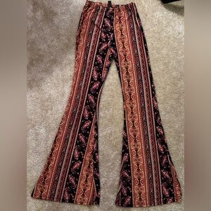 Knitted Flare Patterned Pant